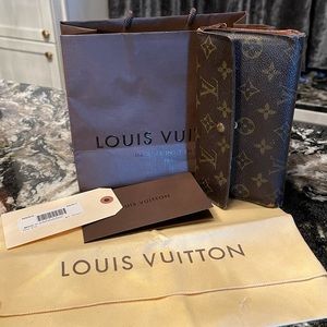 Authentic Louis Vuitton wallet